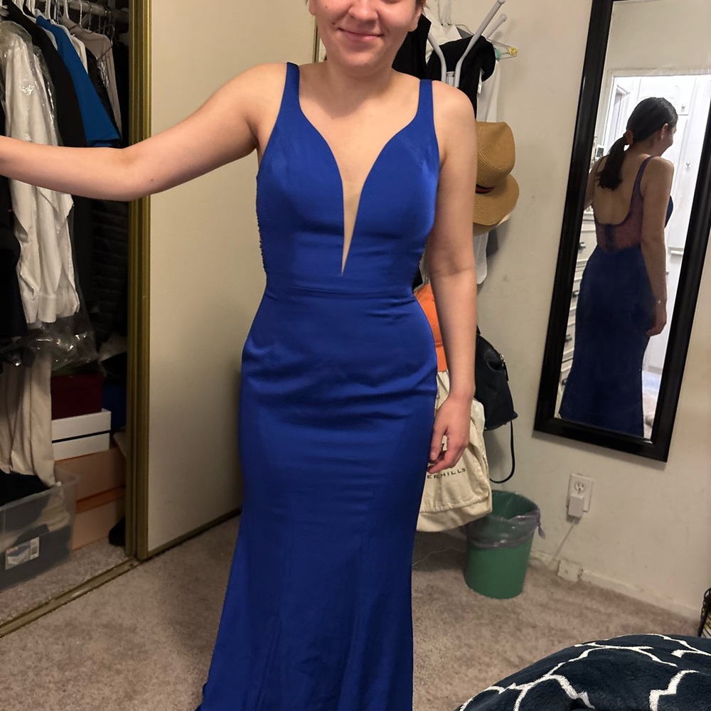 Elegant Blue Evening Gown